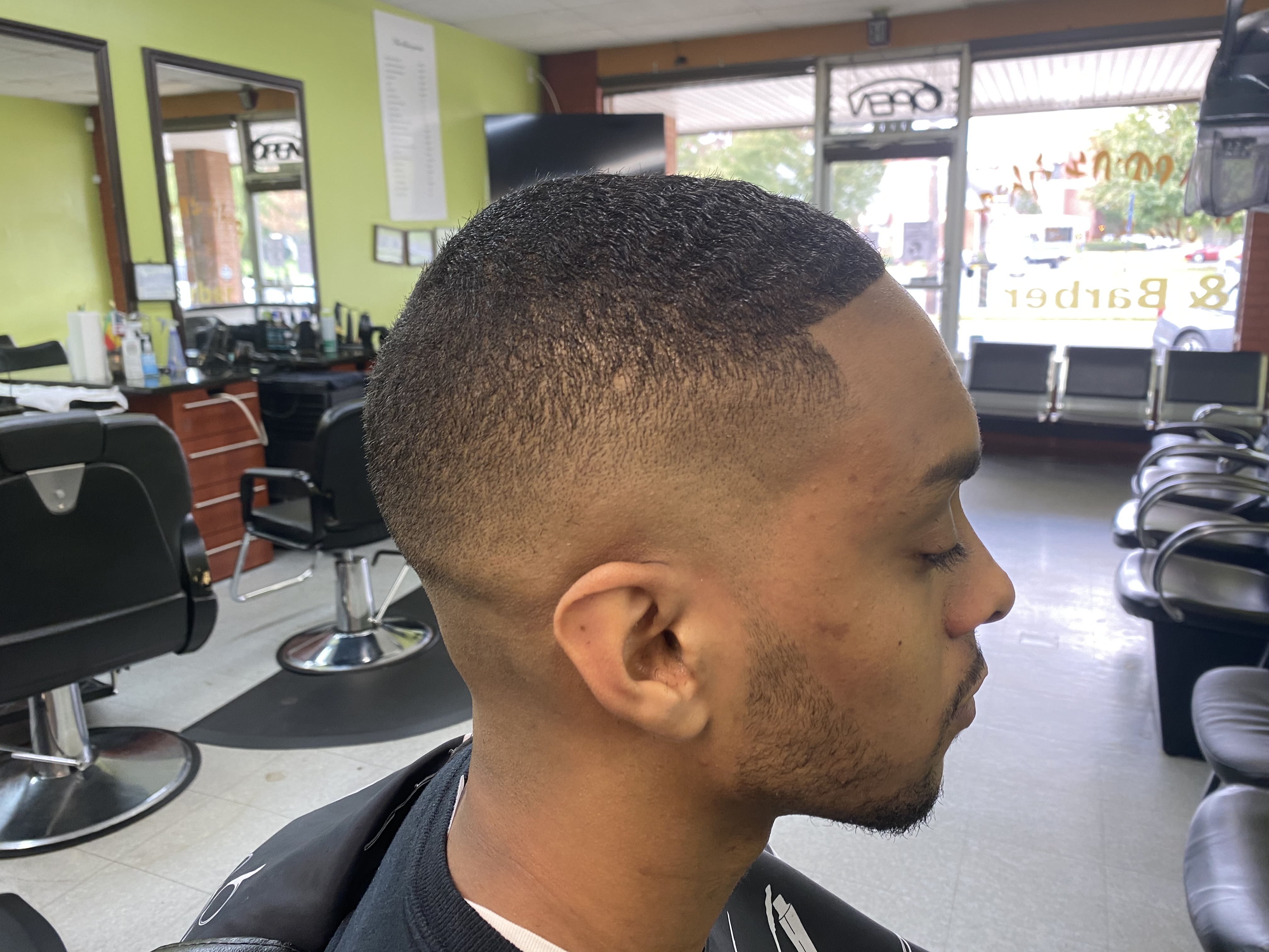 Demeke Barber Hair Stylists, Alexandria Barber Shop Cuts and Shaves