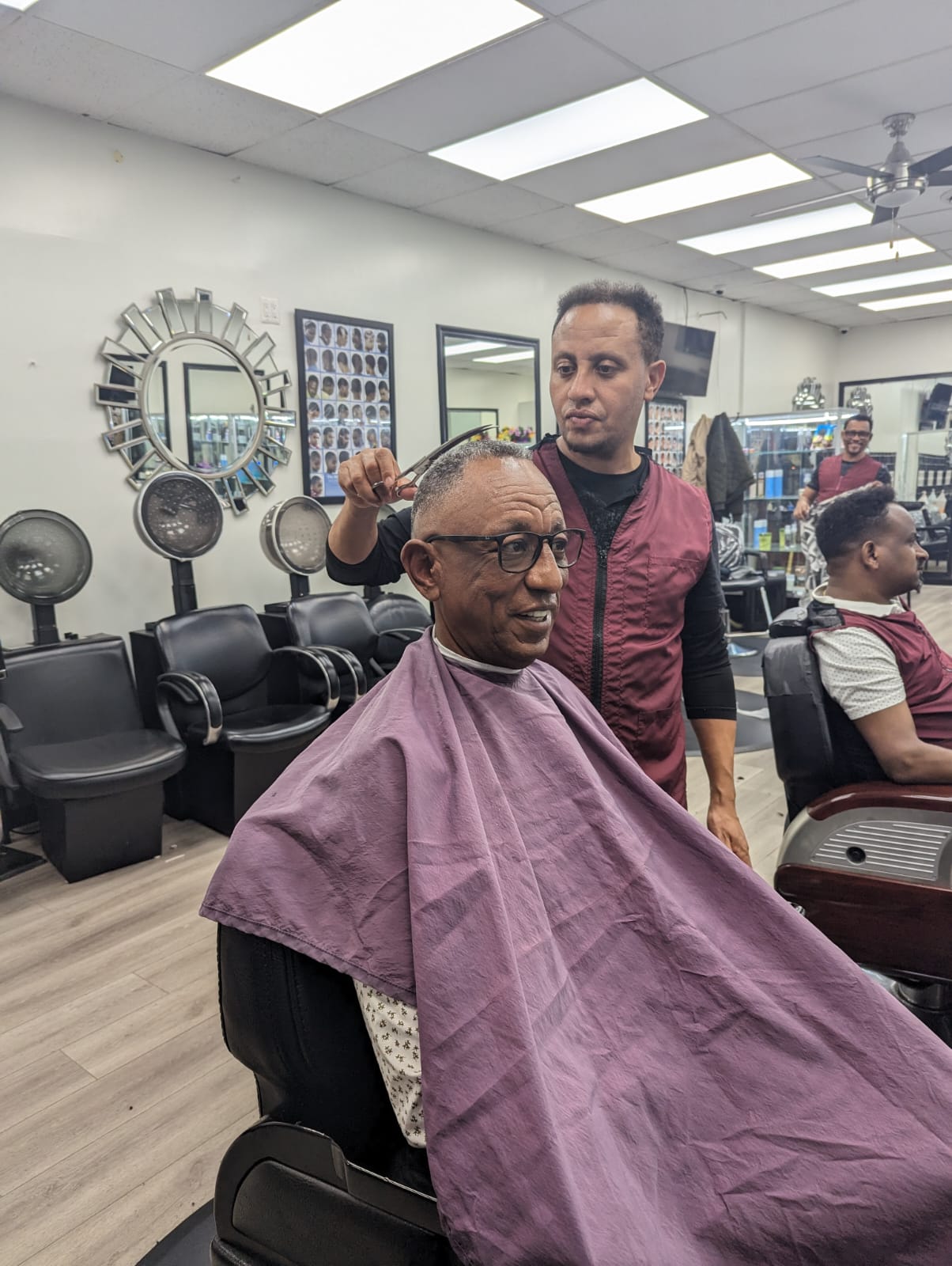 to Nice Beauty Salon & Barber with Michael, where we offer top